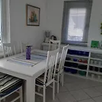 Apartment Manda Gradac (Split-Dalmatia)